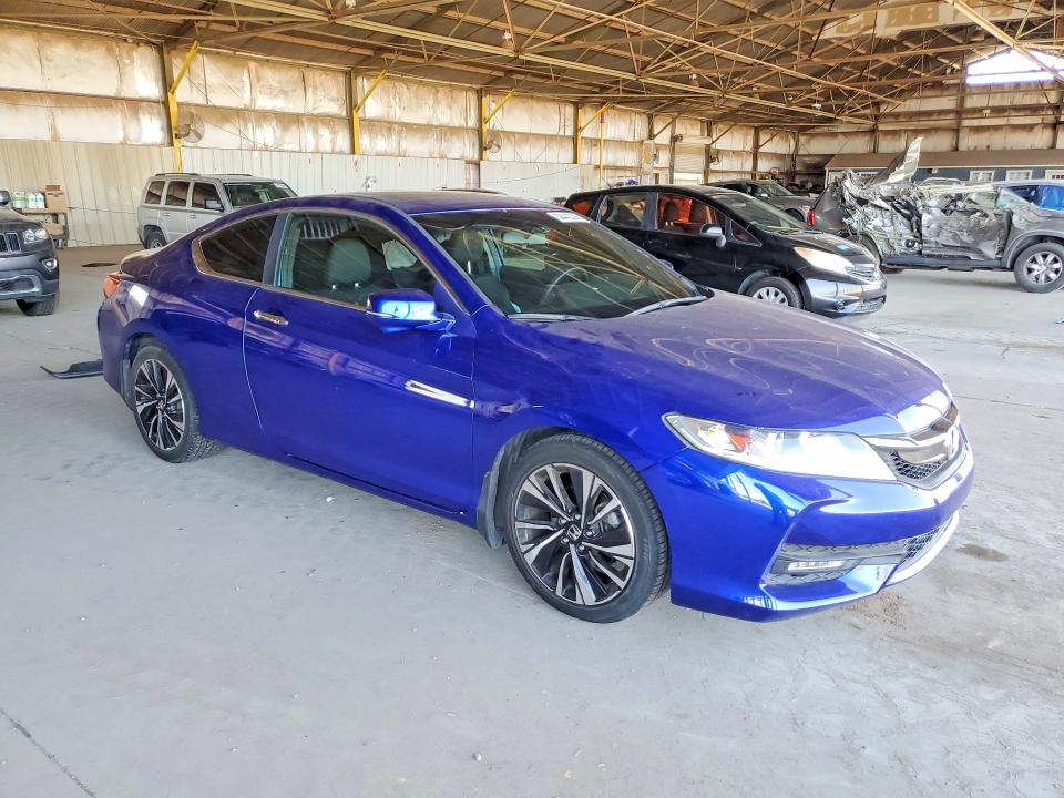 Продажа на аукционе авто 2017 Honda Accord, vin: 1HGCT1B72HA003963, номер лота: 58442306