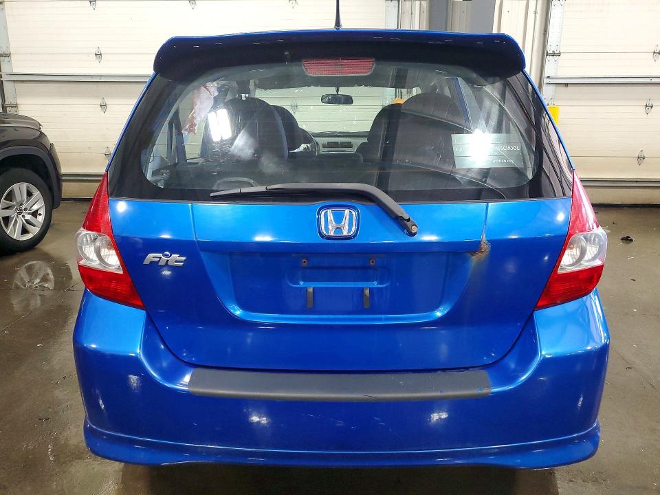Продаж на аукціоні авто 2007 Honda Fit, vin: JHMGD37697S048804, номер лоту: 55823436