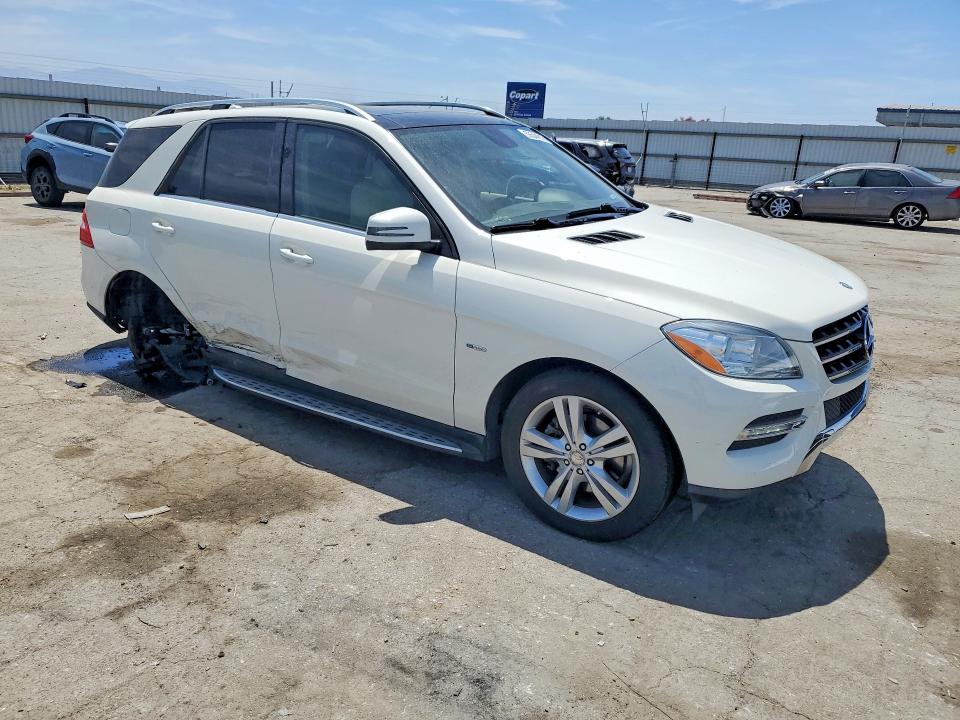 55544816 :رقم المزاد ، 4JGDA5HB0CA012614 vin ، 2012 Mercedes-benz Ml مزاد بيع