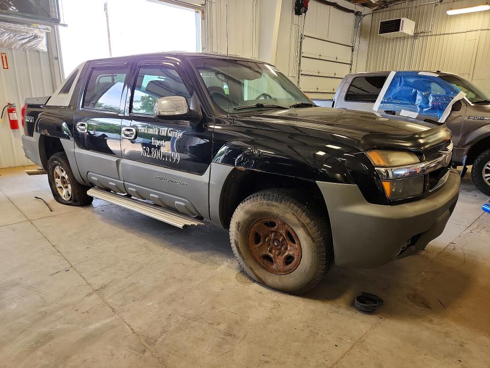 2002 Chevrolet Avalanche მანქანა იყიდება აუქციონზე, vin: 3GNEK13T12G333132, აუქციონის ნომერი: 57020446