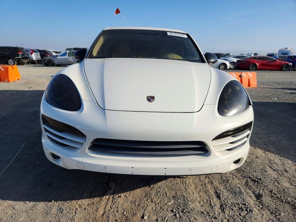 Продаж на аукціоні авто 2011 Porsche Cayenne, vin: WP1AA2A20BLA04353, номер лоту: 56101016