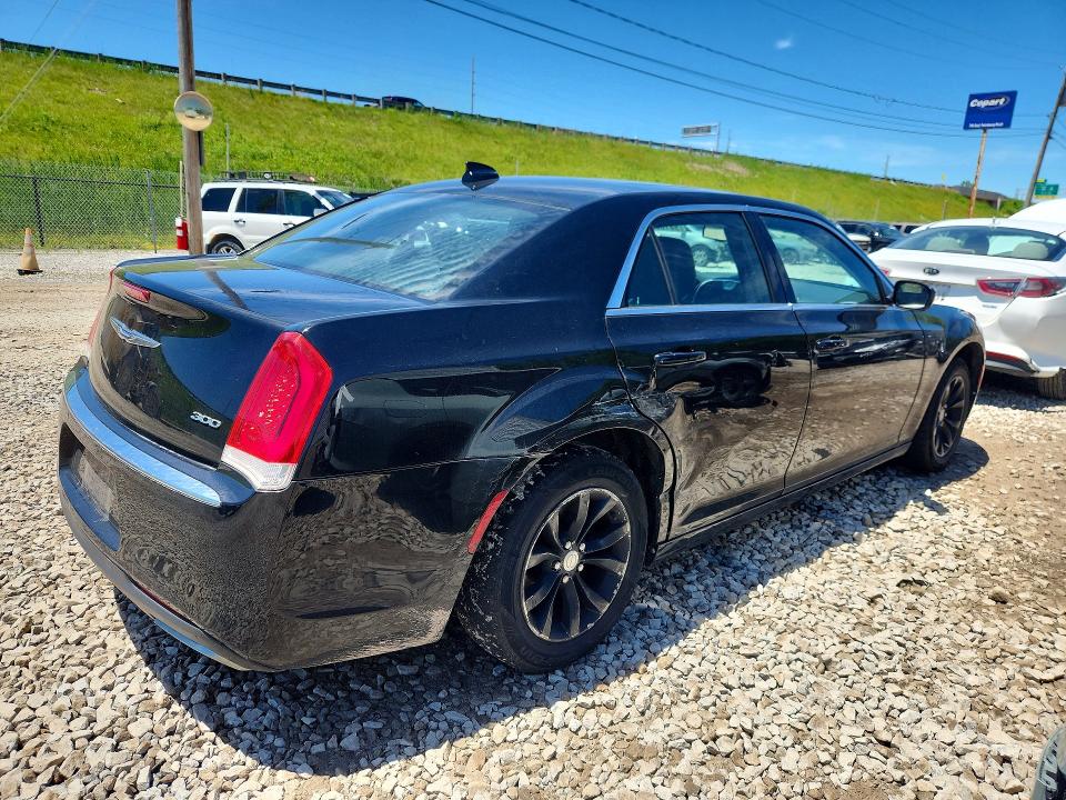 Aukcja sprzedaży 2015 Chrysler 300, vin: 2C3CCAAG0FH882317, numer aukcji: 58185566