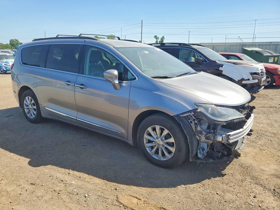 Продажа на аукционе авто 2017 Chrysler Pacifica, vin: 2C4RC1BG4HR540614, номер лота: 55706446