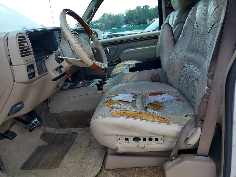 Продажа на аукционе авто 2000 Cadillac Escalade, vin: 1GYEK63R4YR221227, номер лота: 58531416
