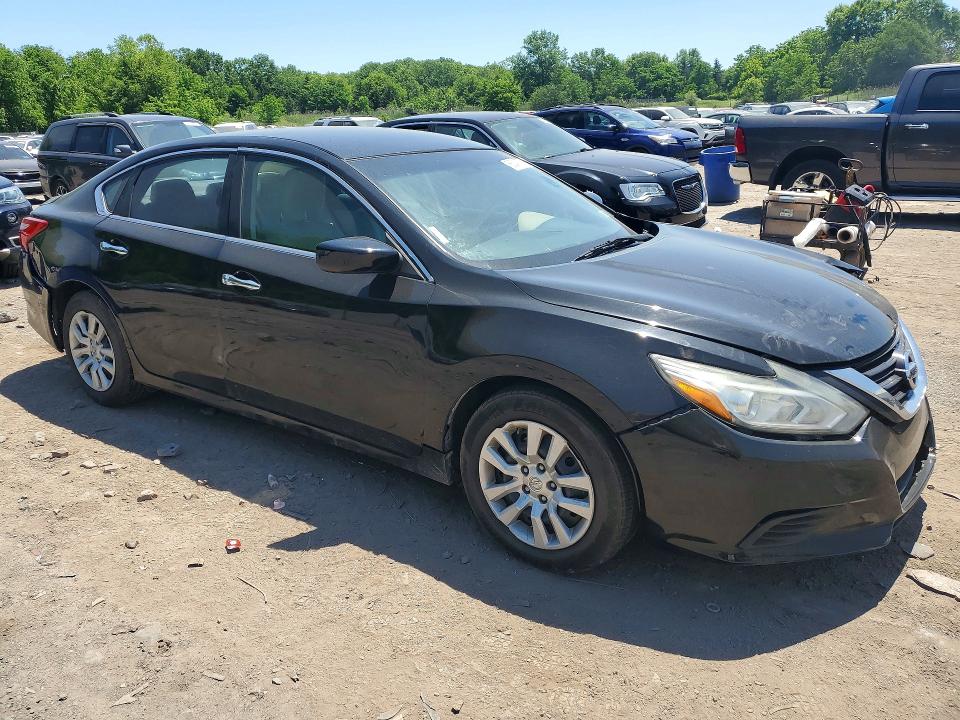2017 Nissan Altima მანქანა იყიდება აუქციონზე, vin: 1N4AL3AP8HC138698, აუქციონის ნომერი: 56049776