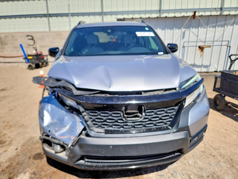 58087646 :رقم المزاد ، 5FNYF8H01KB014899 vin ، 2019 Honda Passport مزاد بيع