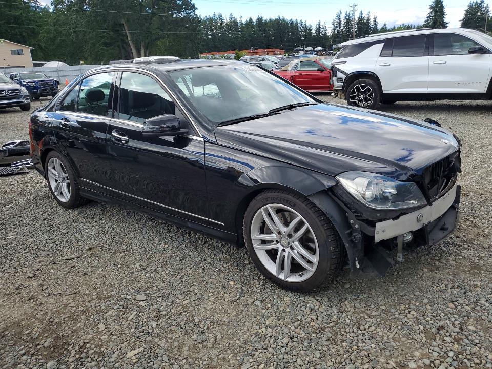Продажа на аукционе авто 2013 Mercedes-benz C, vin: WDDGF8AB7DR253187, номер лота: 56688566