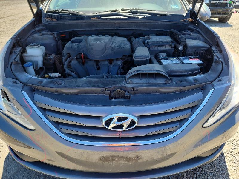 56086856 :رقم المزاد ، 5NPEB4AC5EH884219 vin ، 2014 Hyundai Sonata مزاد بيع