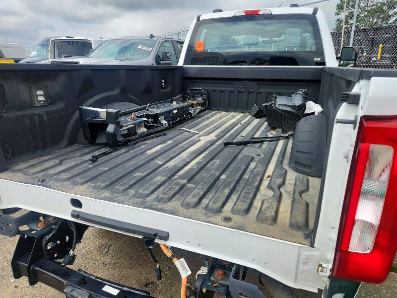 2024 Ford F350 მანქანა იყიდება აუქციონზე, vin: 1FT8X3BA9RED61121, აუქციონის ნომერი: 56181646