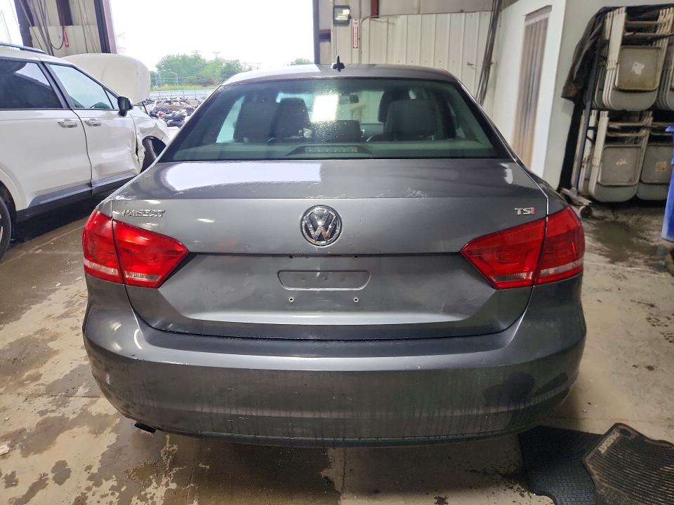 58389186 :رقم المزاد ، 1VWAT7A31FC111030 vin ، 2015 Volkswagen Passat مزاد بيع