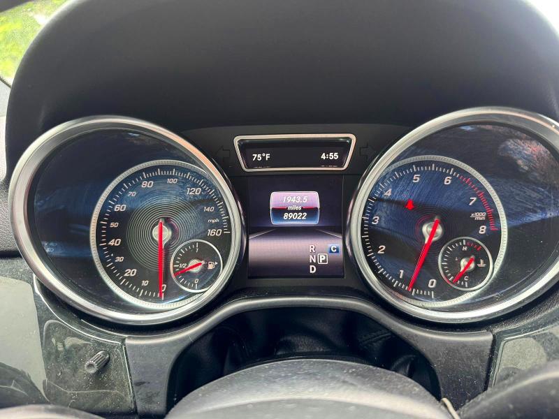 2019 Mercedes-benz Gle მანქანა იყიდება აუქციონზე, vin: 4JGDA5GB8KB204597, აუქციონის ნომერი: 59120626