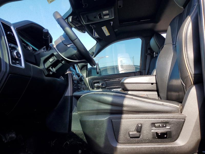 55575936 :رقم المزاد ، 1C6RR7PT7HS697745 vin ، 2017 Ram 1500 مزاد بيع