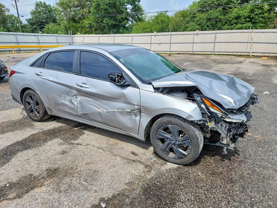 2021 Hyundai Elantra მანქანა იყიდება აუქციონზე, vin: 5NPLM4AG0MH010735, აუქციონის ნომერი: 57828936