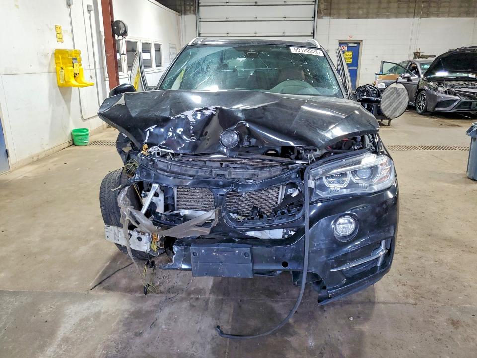 2018 Bmw X5 მანქანა იყიდება აუქციონზე, vin: 5UXKR0C56J0X98221, აუქციონის ნომერი: 59180026