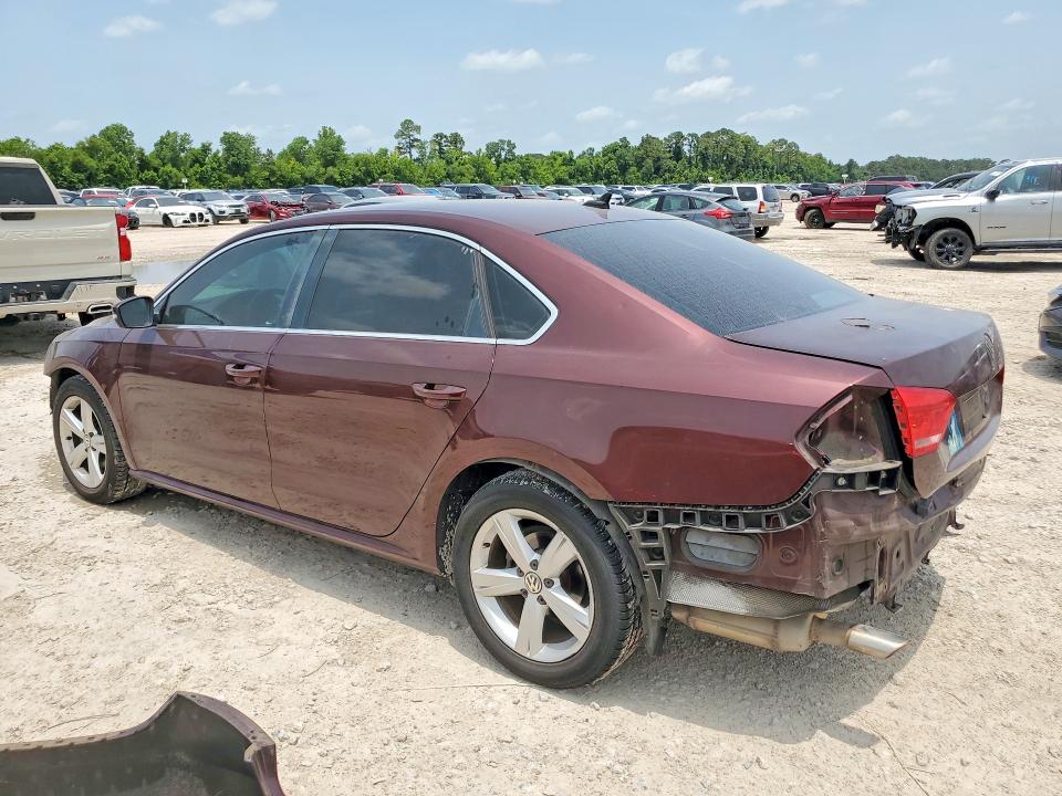 58590006 :رقم المزاد ، 1VWBP7A38DC083927 vin ، 2013 Volkswagen Passat مزاد بيع
