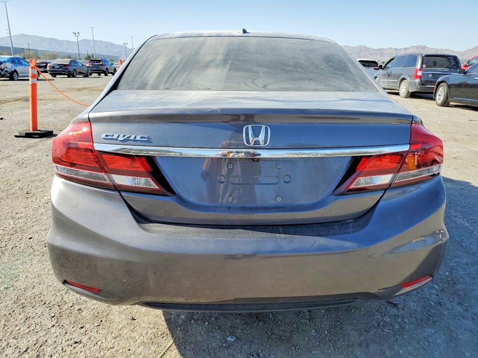Продажа на аукционе авто 2015 Honda Civic, vin: 2HGFB2F96FH549004, номер лота: 57234526