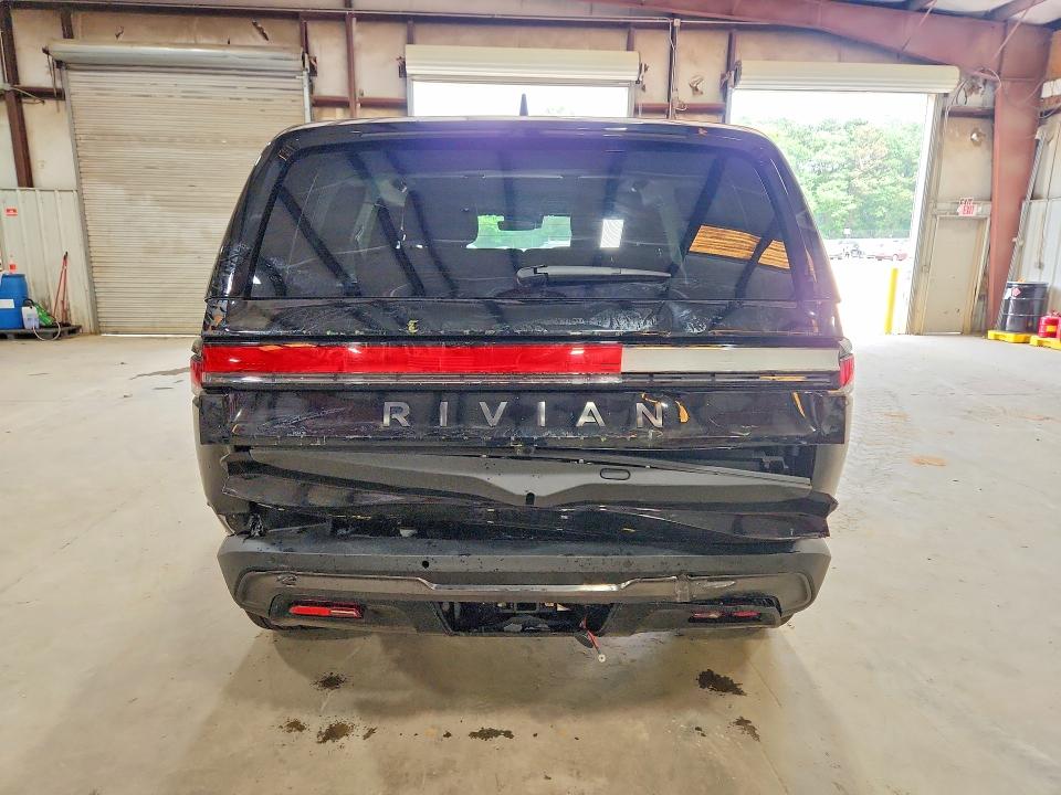 53181186 :رقم المزاد ، 7PDSGBBA7SN059096 vin ، 2025 Rivian R1s مزاد بيع