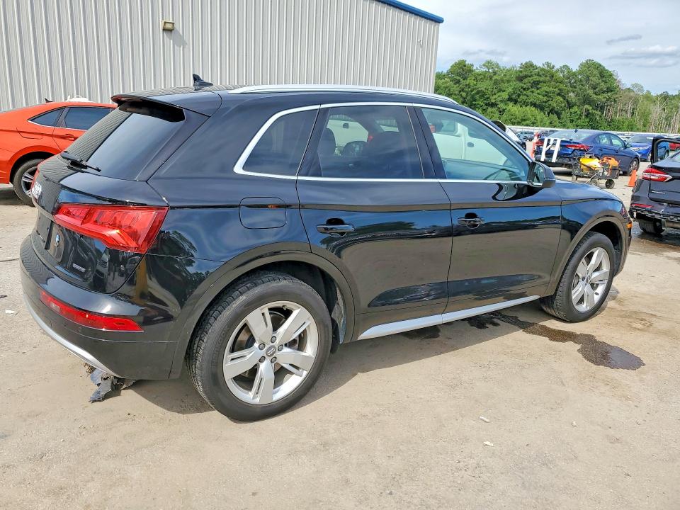 57137586 :رقم المزاد ، WA1BNAFY6K2044776 vin ، 2019 Audi Q5 مزاد بيع