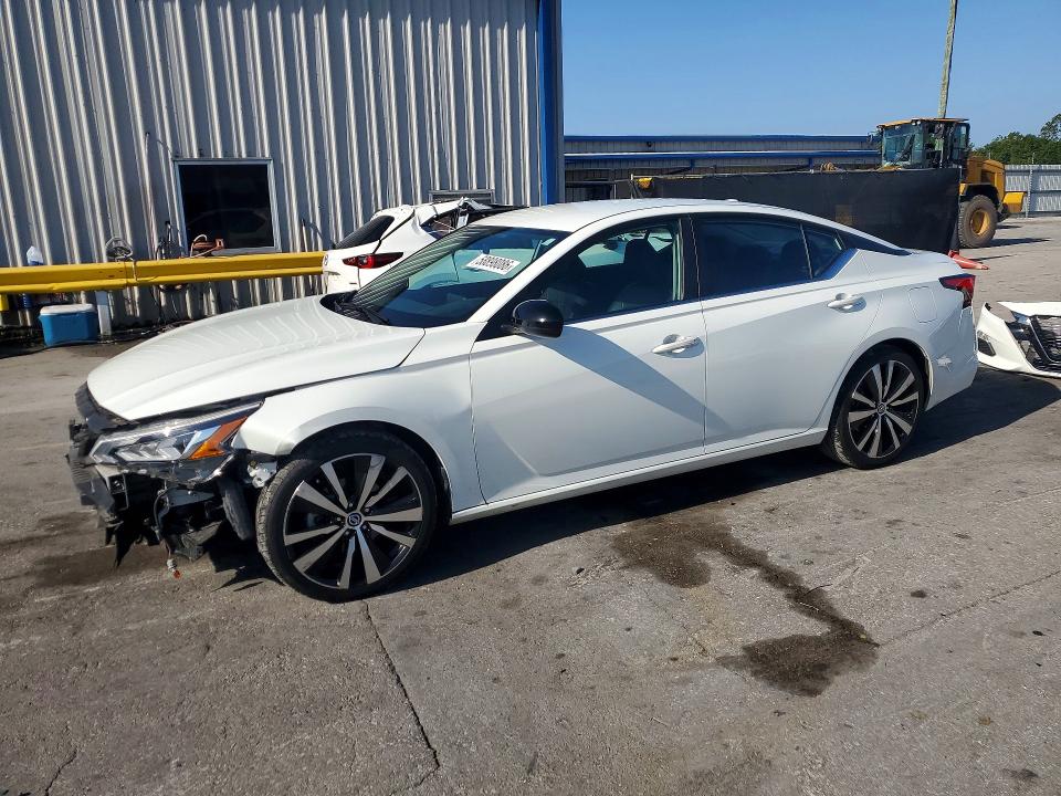 Продажа на аукционе авто 2019 Nissan Altima, vin: 1N4BL4CV2KC131520, номер лота: 58898086