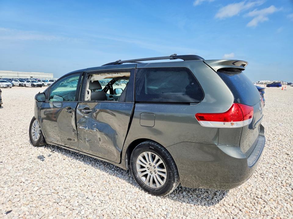 Продажа на аукционе авто 2012 Toyota Sienna, vin: 5TDYK3DC5CS268496, номер лота: 58911556