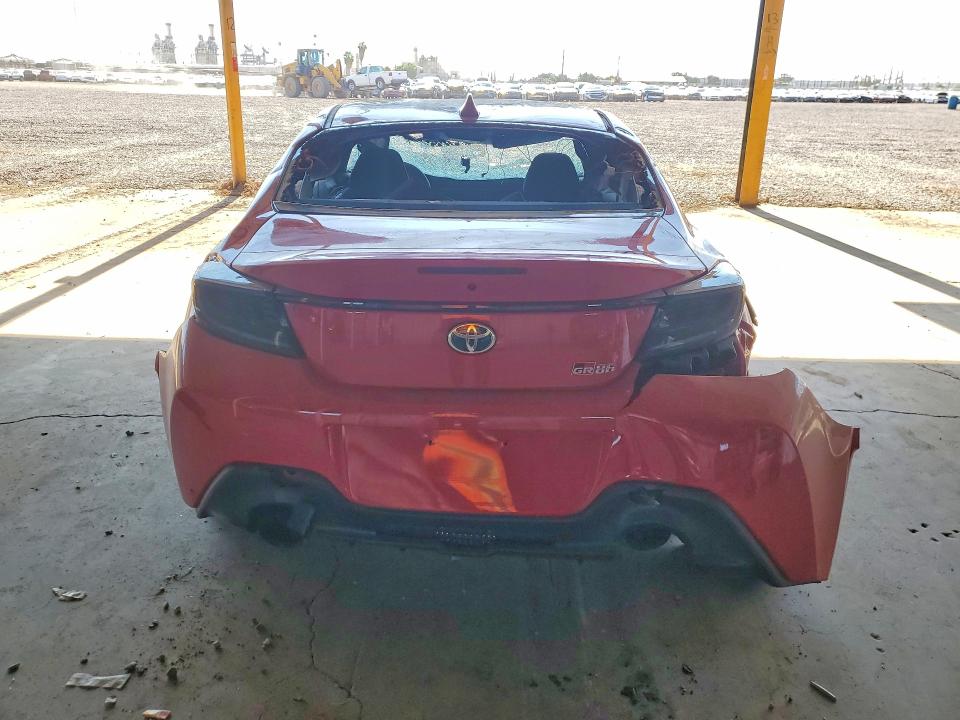 56703786 :رقم المزاد ، JF1ZNBB14R9751966 vin ، 2024 Toyota Gr86 مزاد بيع