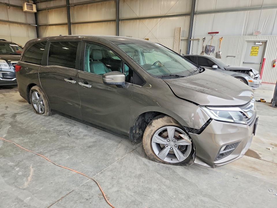Продаж на аукціоні авто 2021 Honda Odyssey, vin: 5FNRL6H24MB009279, номер лоту: 56793186