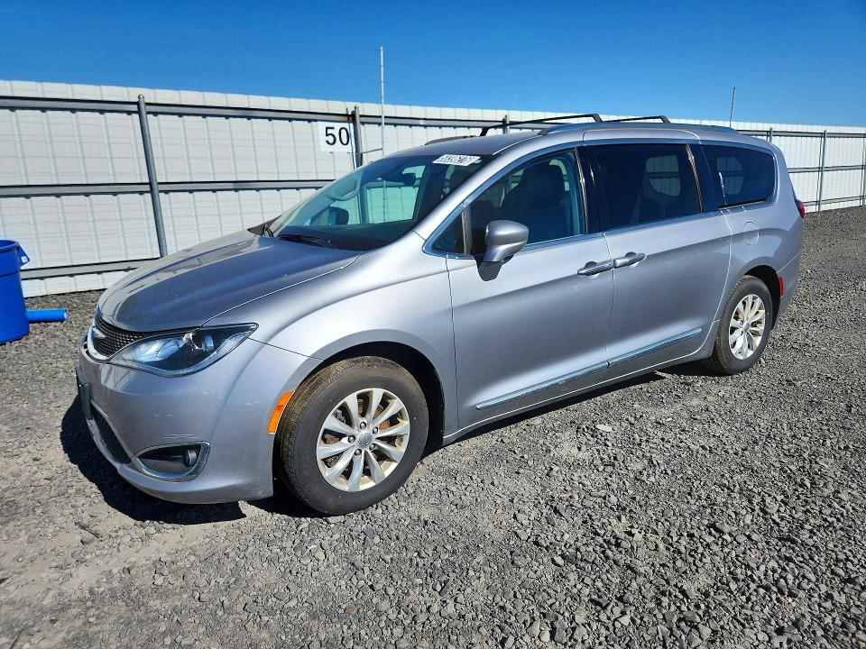 2019 Chrysler Pacifica მანქანა იყიდება აუქციონზე, vin: 2C4RC1BGXKR626632, აუქციონის ნომერი: 58396276