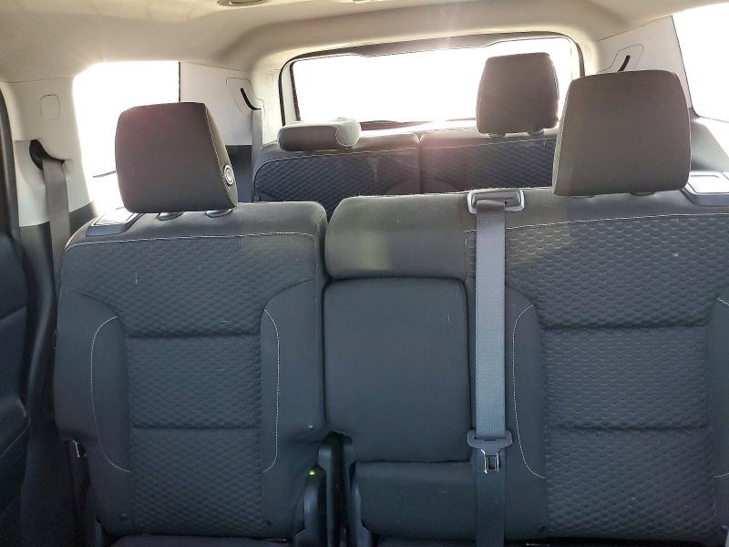 56126696 :رقم المزاد ، 1GKKNRLA3HZ230081 vin ، 2017 Gmc Acadia مزاد بيع