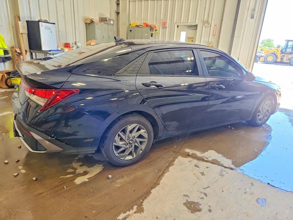 57146056 :رقم المزاد ، KMHLM4DG3RU635912 vin ، 2024 Hyundai Elantra مزاد بيع