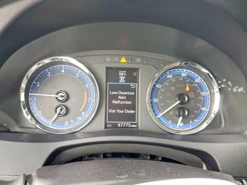 Продажа на аукционе авто 2019 Toyota Corolla, vin: 2T1BURHE6KC204229, номер лота: 57051216