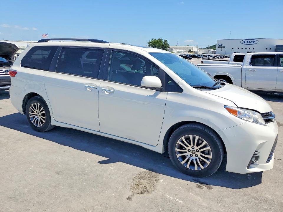 2020 Toyota Sienna მანქანა იყიდება აუქციონზე, vin: 5TDYZ3DC1LS084782, აუქციონის ნომერი: 55705426