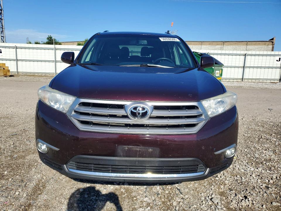 56930506 :رقم المزاد ، 5TDBK3EH2DS260969 vin ، 2013 Toyota Highlander مزاد بيع
