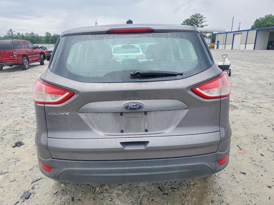 2013 Ford Escape მანქანა იყიდება აუქციონზე, vin: 1FMCU0F70DUB12104, აუქციონის ნომერი: 57118736