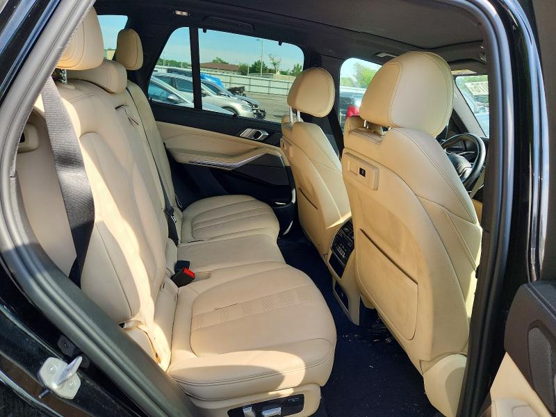 58749076 :رقم المزاد ، 5UXCR6C03M9E57406 vin ، 2021 Bmw X5 مزاد بيع