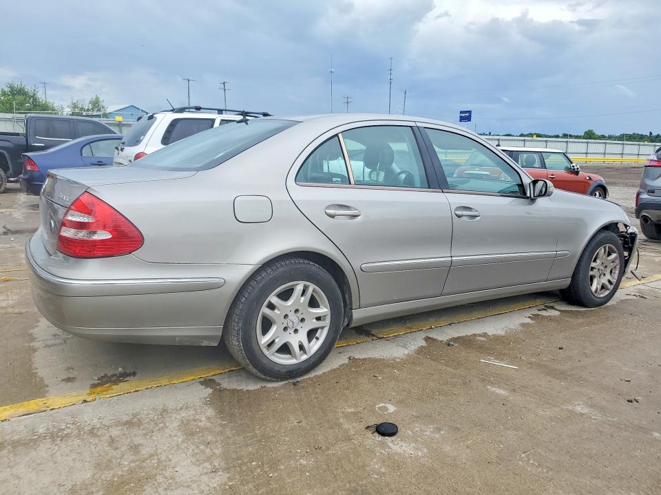 56238466 :رقم المزاد ، WDBUF82JX5X170416 vin ، 2005 Mercedes-benz E-class E320 مزاد بيع