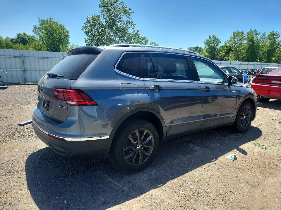 Продажа на аукционе авто 2022 Volkswagen Tiguan, vin: 3VV2B7AX0NM030693, номер лота: 55860696