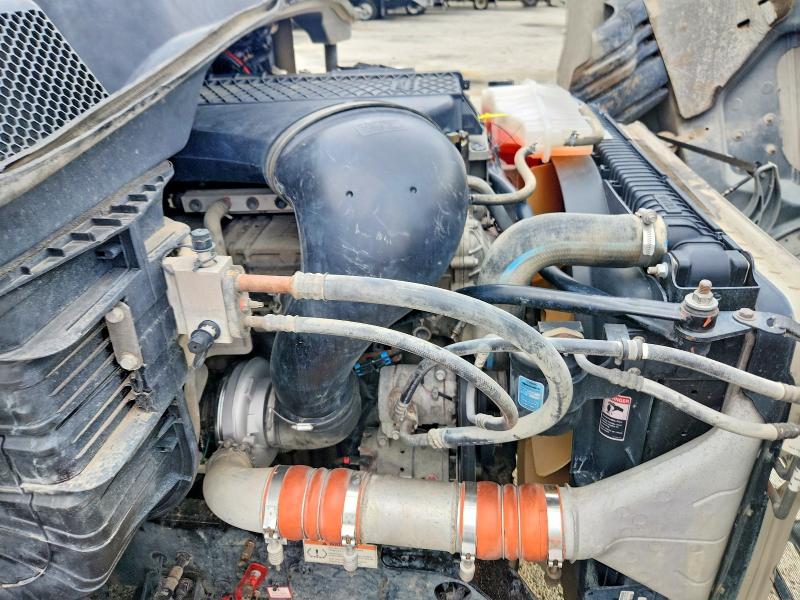 Продаж на аукціоні авто 2020 Freightliner Cascadia 113, vin: 1FUJGBDV0LLLT8561, номер лоту: 58097686