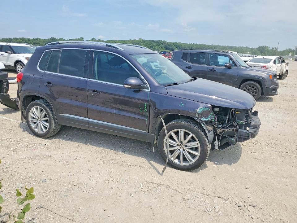 2016 Volkswagen Tiguan მანქანა იყიდება აუქციონზე, vin: WVGBV7AX8GW568465, აუქციონის ნომერი: 55775746