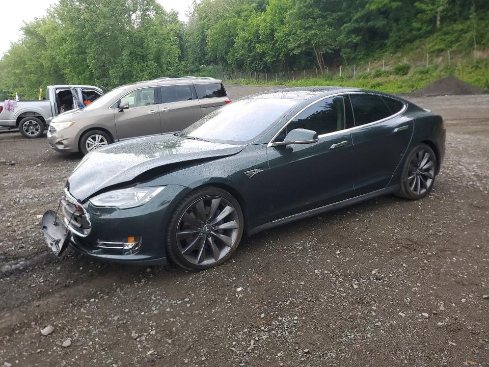 58008206 :رقم المزاد ، 5YJSA1DP1DFP27061 vin ، 2013 Tesla Model S مزاد بيع