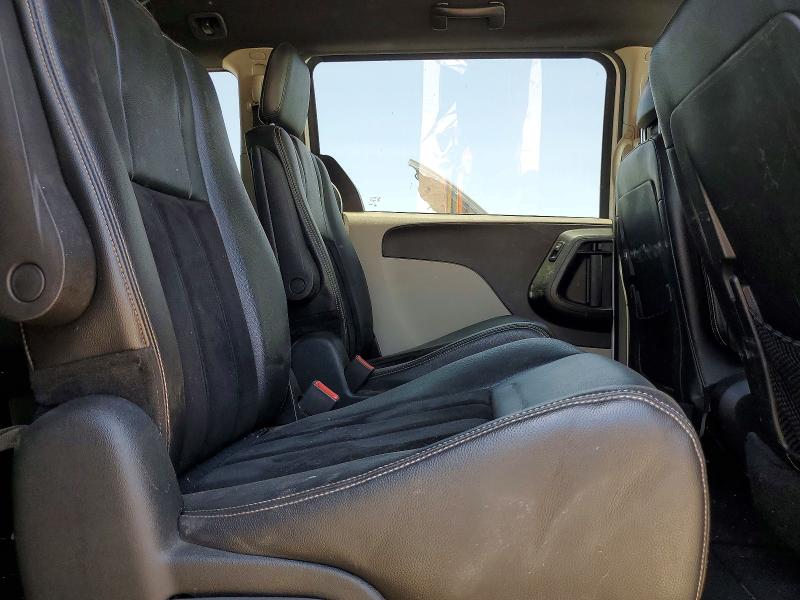 56473676 :رقم المزاد ، 2C4RDGCG1HR761263 vin ، 2017 Dodge Grand Caravan مزاد بيع
