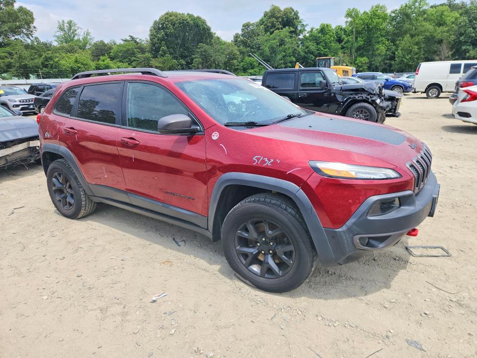 56293476 :رقم المزاد ، 1C4PJMBS4FW694070 vin ، 2015 Jeep Cherokee مزاد بيع