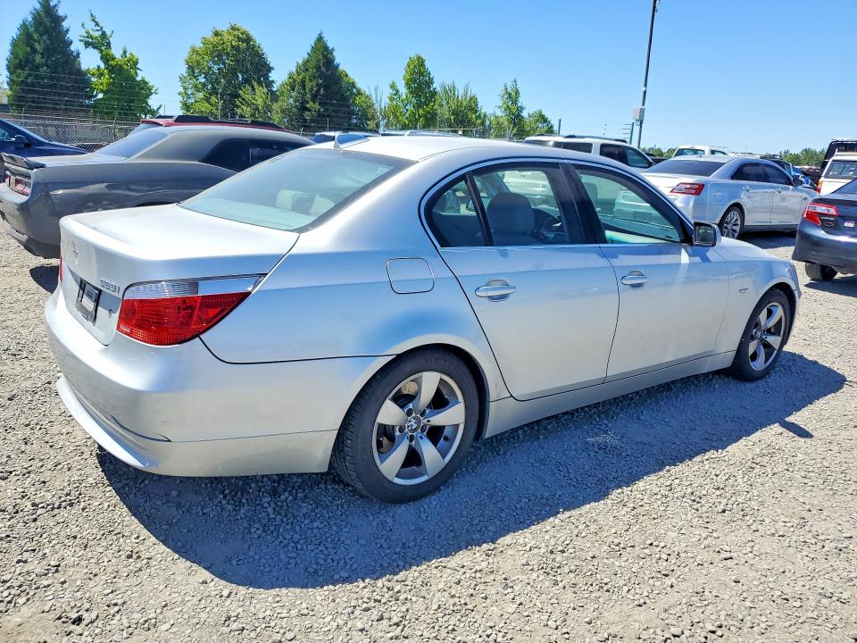 2006 Bmw 525 მანქანა იყიდება აუქციონზე, vin: WBANE53596CK81070, აუქციონის ნომერი: 56870196