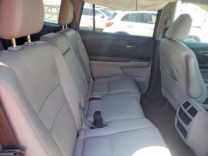 Продажа на аукционе авто 2018 Honda Pilot, vin: 5FNYF5H6XJB005457, номер лота: 58161366