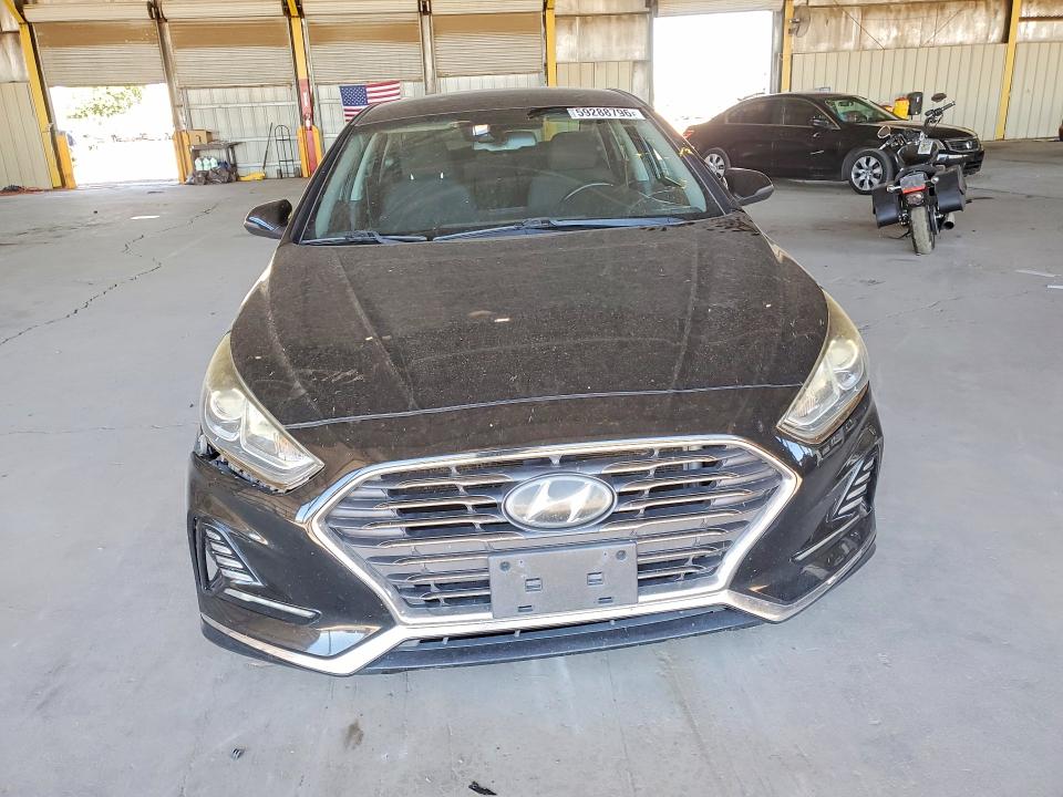 59288796 :رقم المزاد ، 5NPE34AF7JH622591 vin ، 2018 Hyundai Sonata مزاد بيع