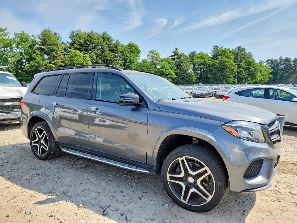 57003926 :رقم المزاد ، 4JGDF7DE2HA865021 vin ، 2017 Mercedes-benz Gls مزاد بيع