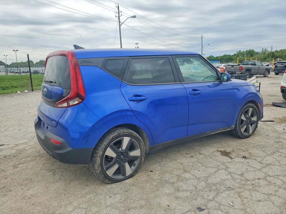 Auction sale of the 2020 Kia Soul, vin: KNDJ33AU7L7117570, lot number: 55329806