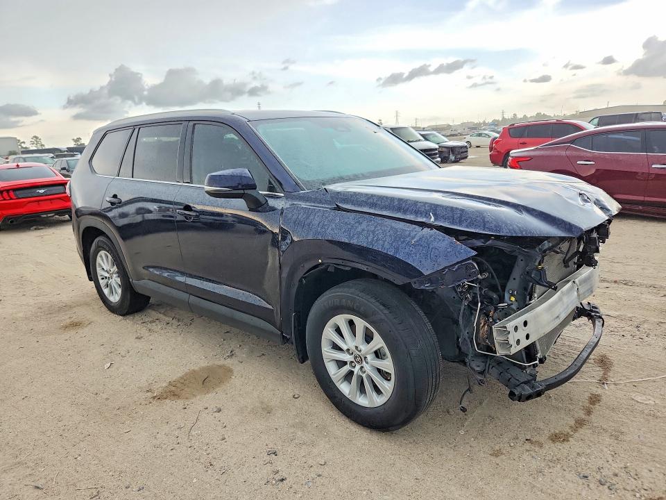 2024 Toyota Grand Highlander მანქანა იყიდება აუქციონზე, vin: 5TDAAAA59RS018024, აუქციონის ნომერი: 56081626