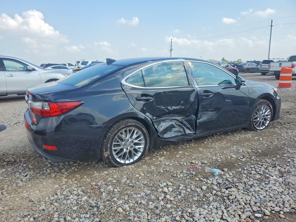 57899036 :رقم المزاد ، 58ABK1GG7HU036403 vin ، 2017 Lexus Es مزاد بيع