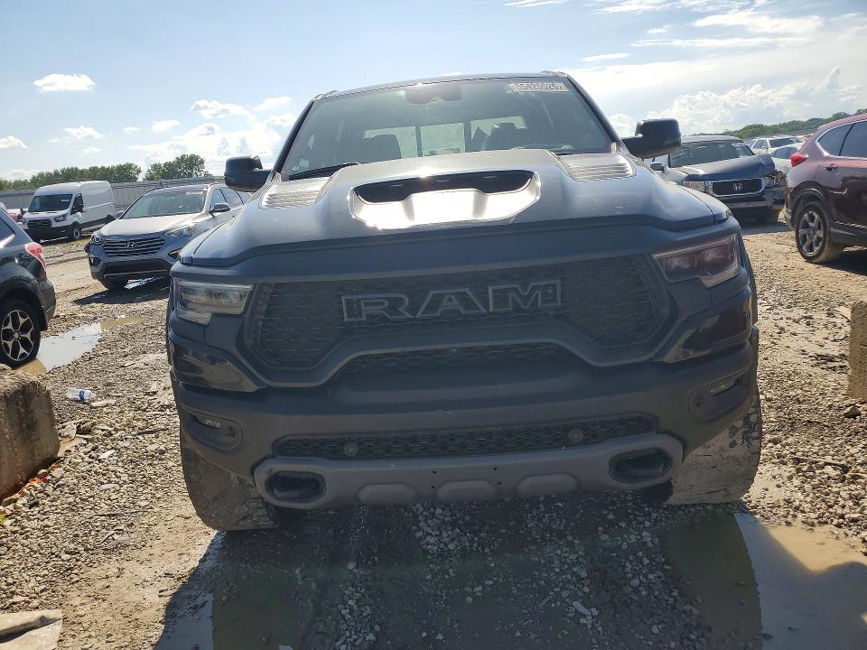 57051496 :رقم المزاد ، 1C6SRFU9XNN403642 vin ، 2022 Ram 1500 مزاد بيع