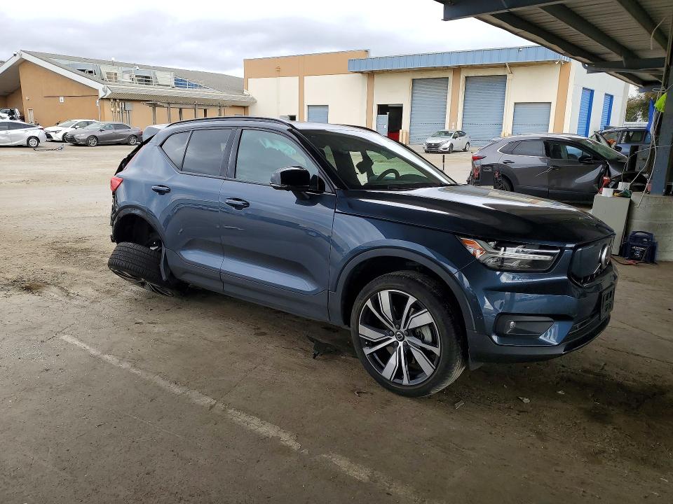Aukcja sprzedaży 2022 Volvo Xc40, vin: YV4ED3UB3N2692528, numer aukcji: 56681276